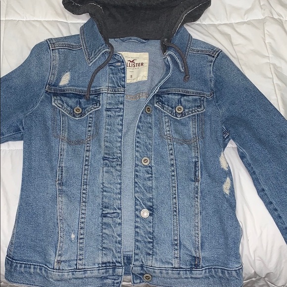 Hollister Denim Jacket- Woman’s - Picture 3 of 10